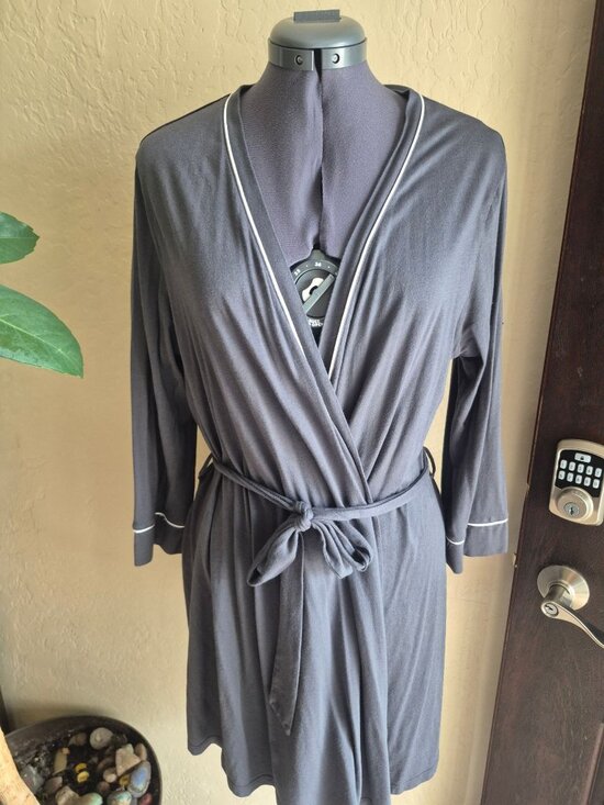 Cosabella Other - Cosabella Gray Robe With Tie Waist & White Trim Size Large